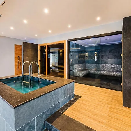 Appartement Caesar Blue Collection & Alegria 67 *